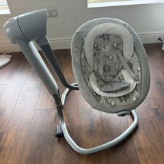 Joie Swivel Swing