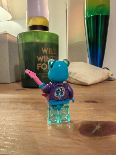 New LEGO Blue-Beary Guitarist Vidiyo Minifigure Candy Castle set 43111 vid022