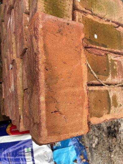 Reclaimed redbrick 140 bricks