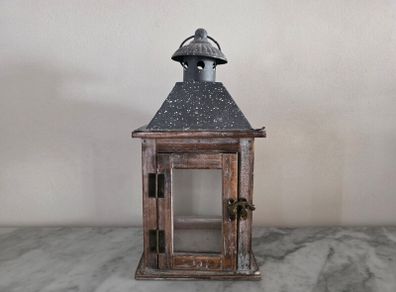 Candle lantern