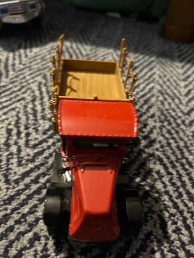 Texaco The Texas A293 - 1918 Mack AC Bulldog Staked Flatbed Bank