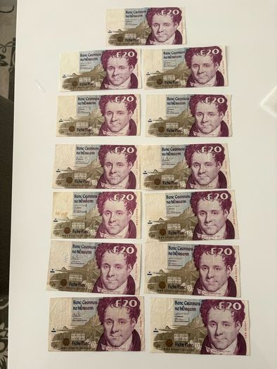 20 pound banknotes Irish circulated year 1995 -1999 at 30 euro each