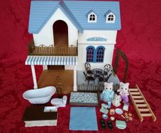Sylvanian Families Courtyard