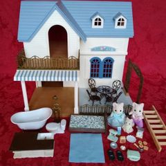 Sylvanian Families Courtyard