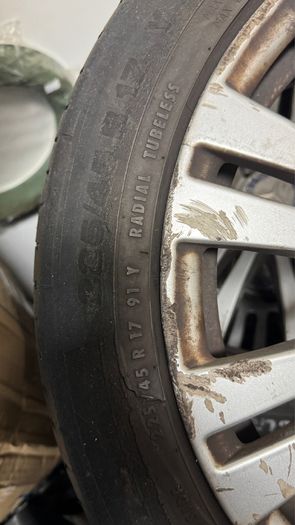 Tires alloys