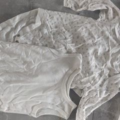 12/18 months bodysuit .pls read description