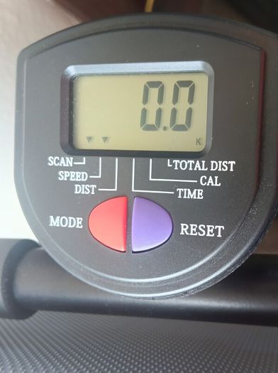 Non motorised folding treadmill