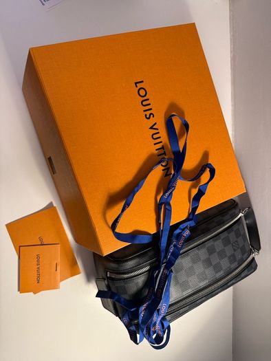 Louis Vuitton Dopp Kit