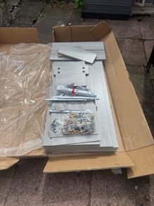 make up table