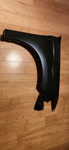 Mitsubishi outlander driver wing
