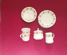 Vintage 4 Person Japanese Tea Set