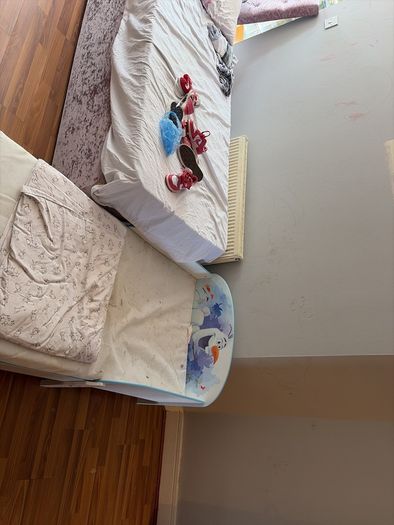 Contents of apartment