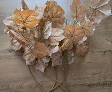 Artificial autumn leaves stems set of 5