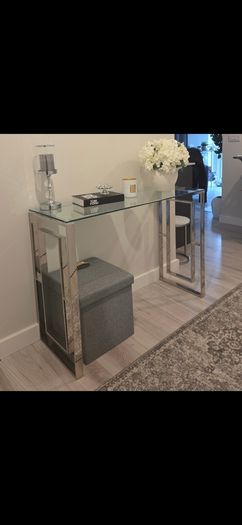 Console table