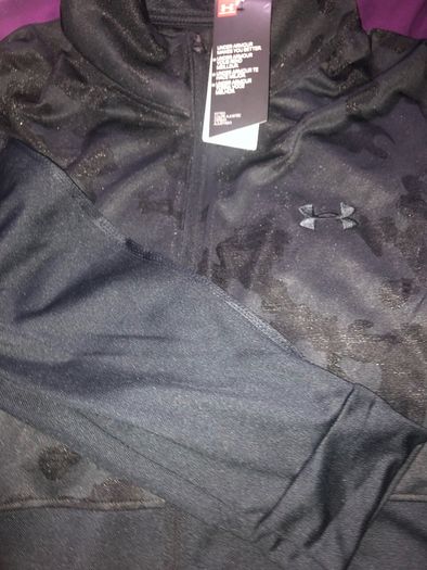 Under Armour Jacket top size XL brand new