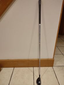 Ladies Taylormade hybrid (5) brand new, 25 degree loft with cover