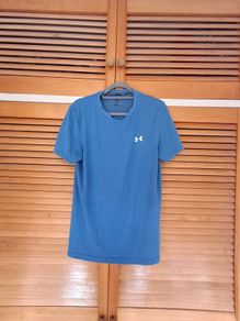 Under Armour tshirt
