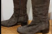 Tall brown suede boots 40 7