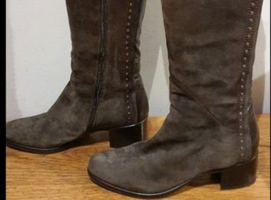 Tall brown suede boots 40 7