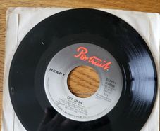 Heart Barracuda seven inch vinyl