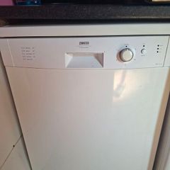 Zanussi dishwasher