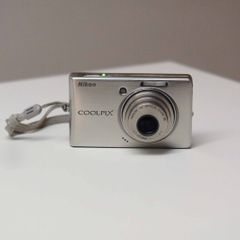 Nikon Coolpix S510 Compact Digital Camera