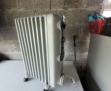 DELONGHI Radia S TRRS0920 Oil-Filled Radiator