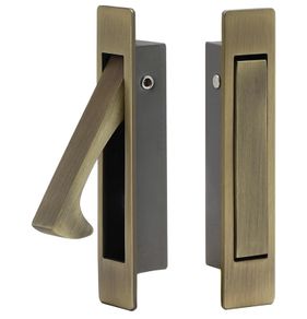 Door pull (antique brass) x 1