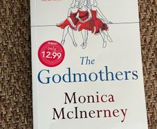 the godmothers - Monica McInerney
