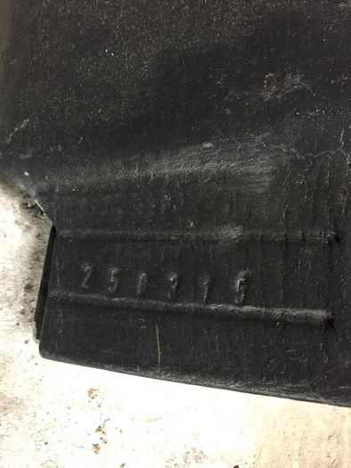 Dry ridge tiles