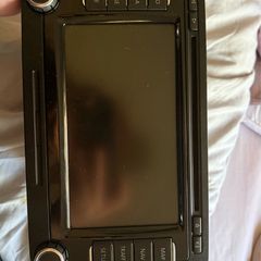 Vw genuine sat nav radio unit.