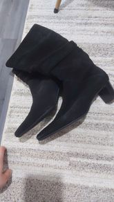 high heel boots