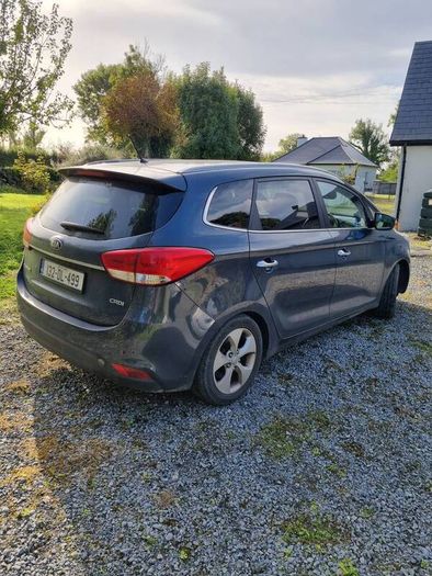 2013 Kia Carens