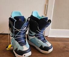 Burton snowboarding boots