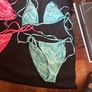 set of bikinis size M Image 3