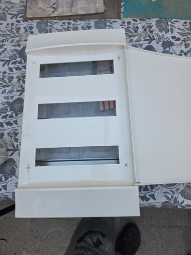 ABB Mistral 36 Module Electrical Consumer Unit (White Door)