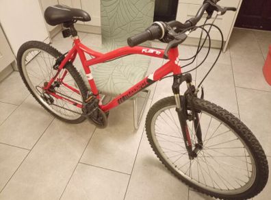 Gents mountain bike, Cycling like new just fully serviced
