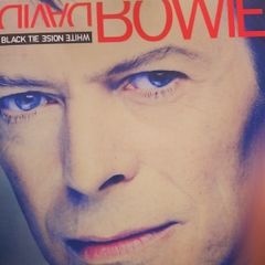 Bowie 2LP  - Black Tie White Noise