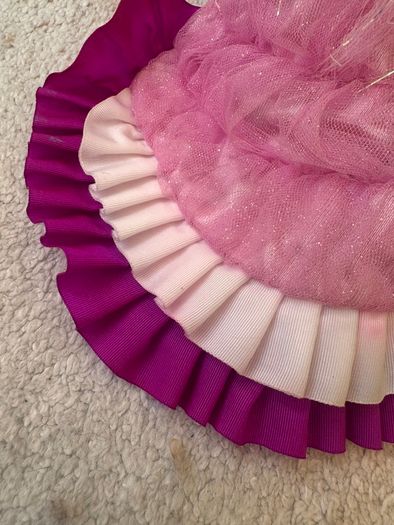 My Little Pony Lily Lightly Unicorn Light Up With Dress Damaged Dirty Lash approx. 12 cm. Used Please see photos