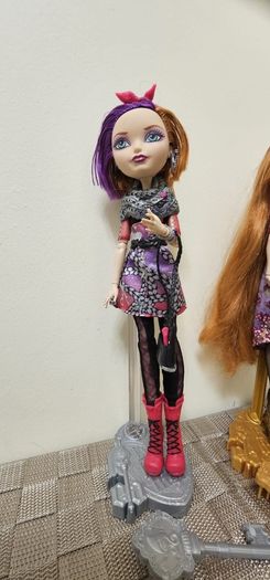 Ever After Hair Poppy and Holly O'Hair Royal Doll sister pack