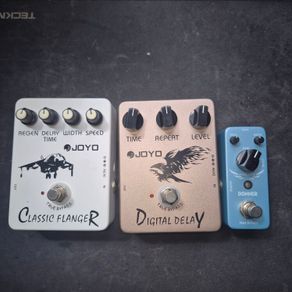 Guitar pedal set