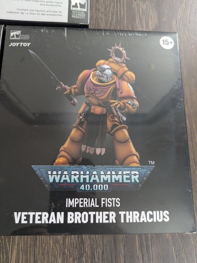 Warhammer 40k Joytoy 1/18 scale Space Marine Imperial Fists Action figures