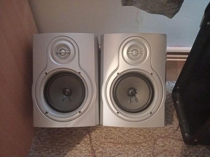 wharfdale shelf speakers