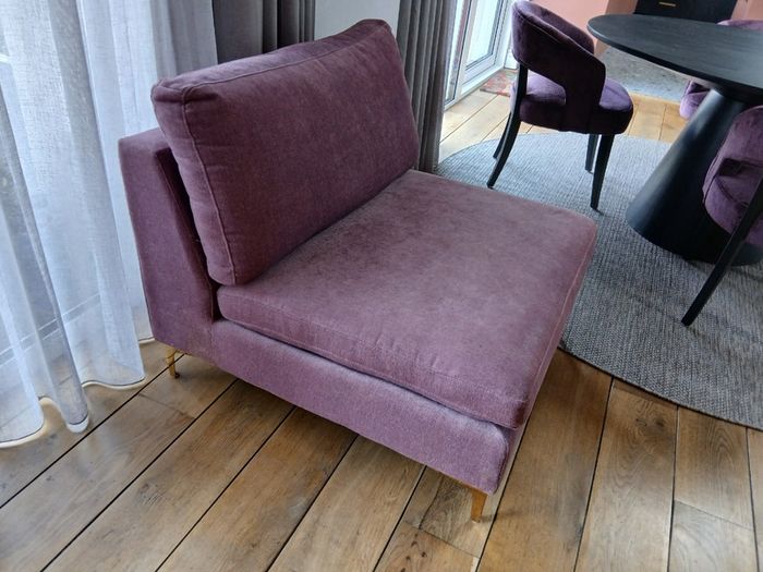 Snuggle Chair