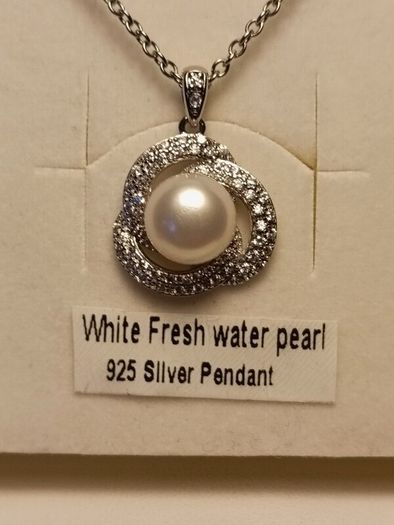 Bargain.Sterling Silver Cultured Pearl and Natural Zircon Pendant and Earrings Set
