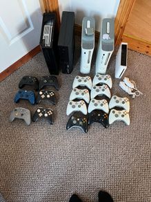 JobLot Consoles,Controllers (For Parts or Repair)