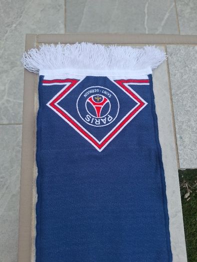 PSG Mbappe scarf