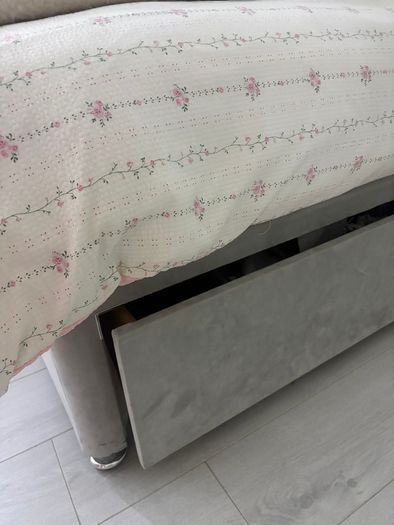 Double Bed