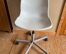 IKEA White Snille Swivel Chair