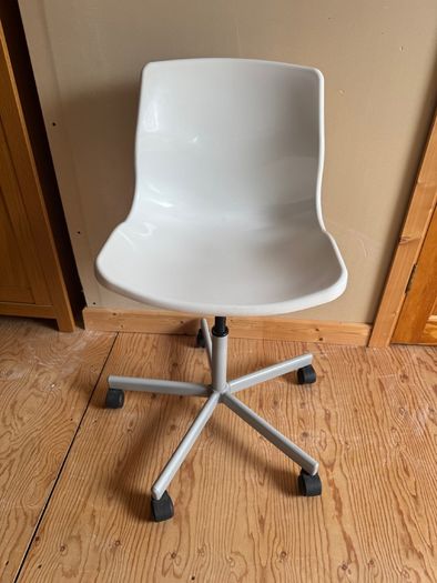 IKEA White Snille Swivel Chair